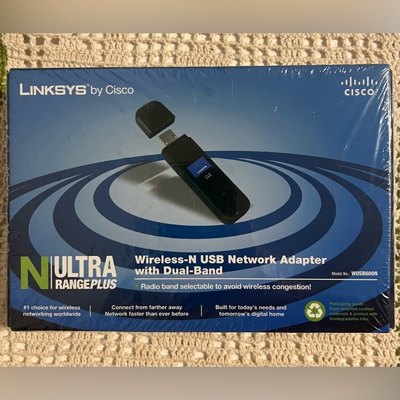 Linksys Black Ultra RangePlus USB Wi-Fi Adapter - Picture 1 of 4